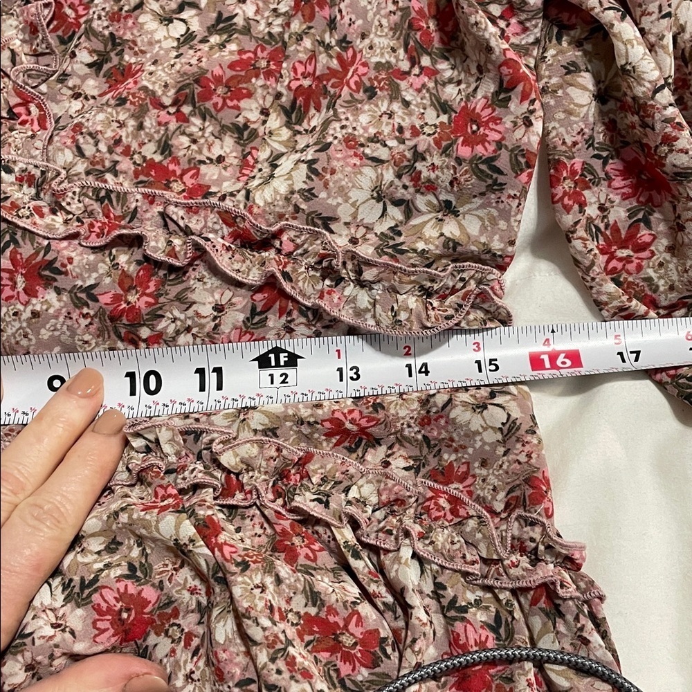 Apricot | Floral | Ruffle | Tiered | V-Neck | Long Sleeve | Mini Dress | Size 8 - Picture 13 of 16